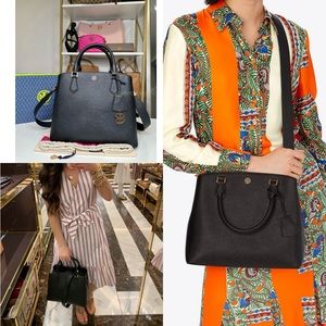 Tory Burch Robinson Triple-Compartment Tote
Black color